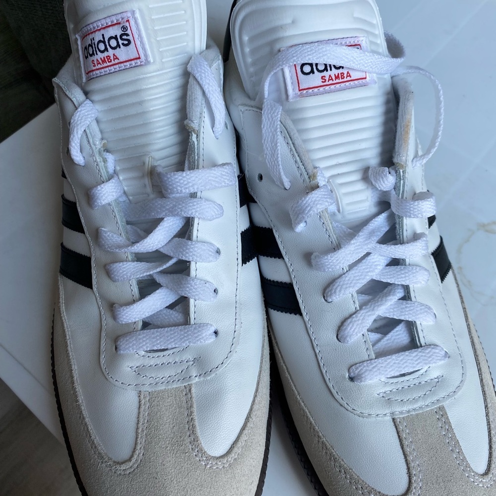 Adidas Sambas